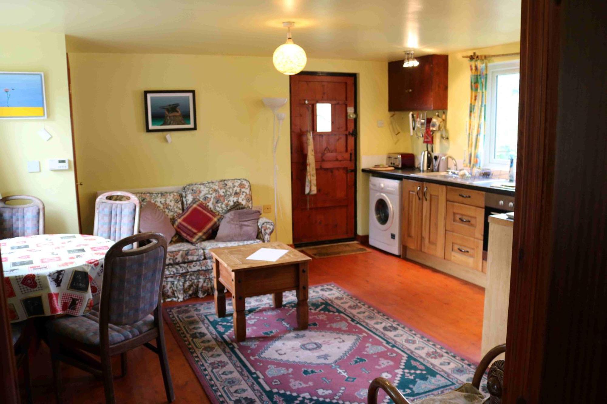 Cottage, Ireland, Includes Continental Breakfast Cushendall Exterior foto